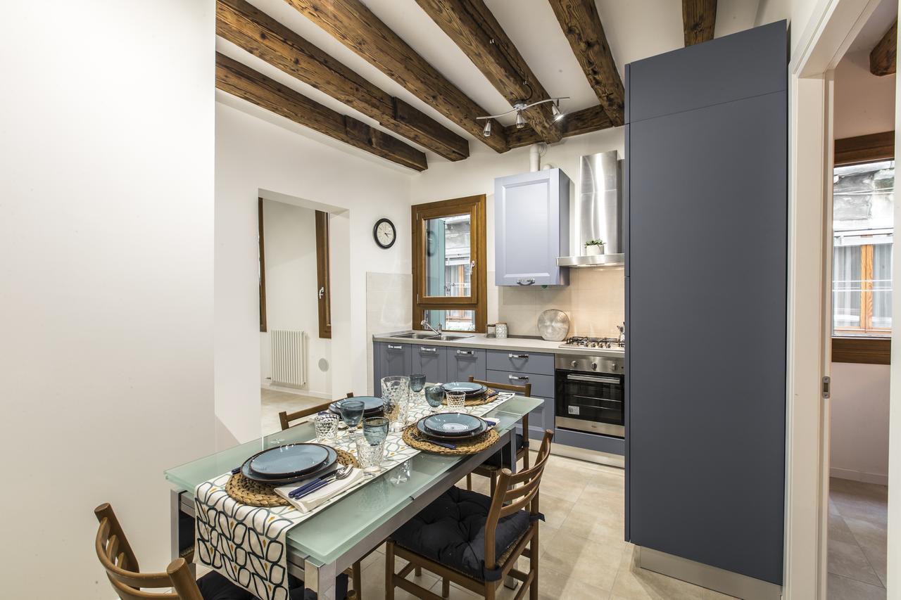Ca Rezzonico Apartment R&R Veneza Exterior foto