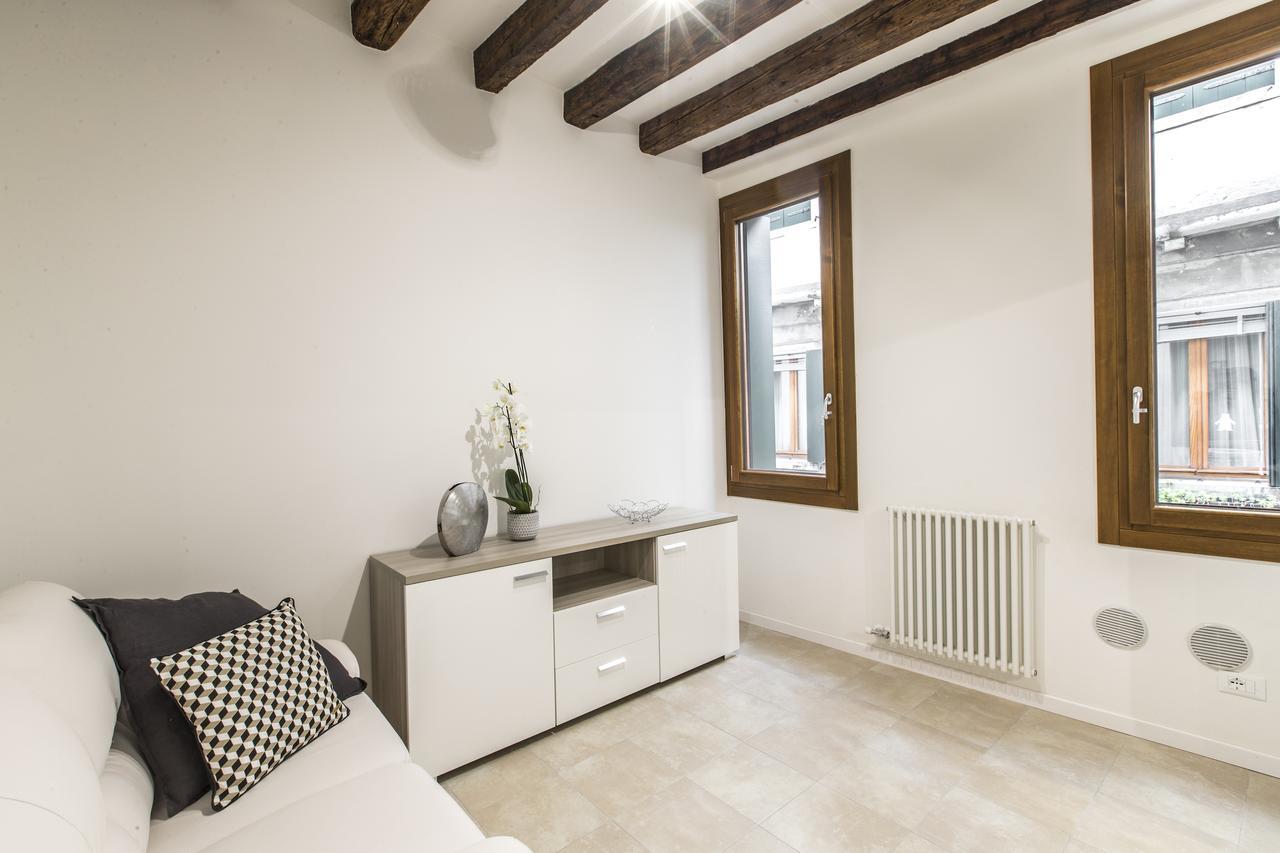 Ca Rezzonico Apartment R&R Veneza Exterior foto